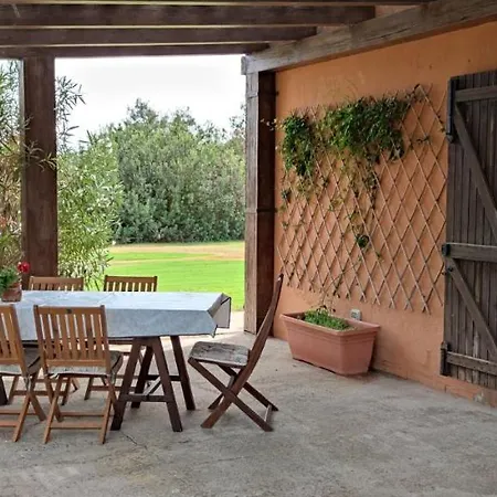 Con Piscina Privata Aiosardegna * Pula