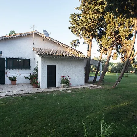 Con Piscina Privata Aiosardegna *